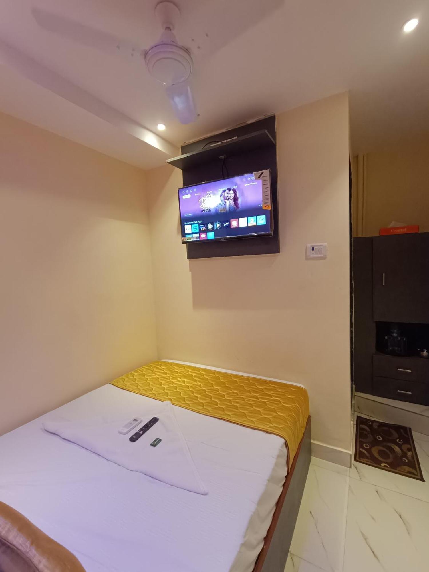Hotel Powai Residency Mumbai  Buitenkant foto